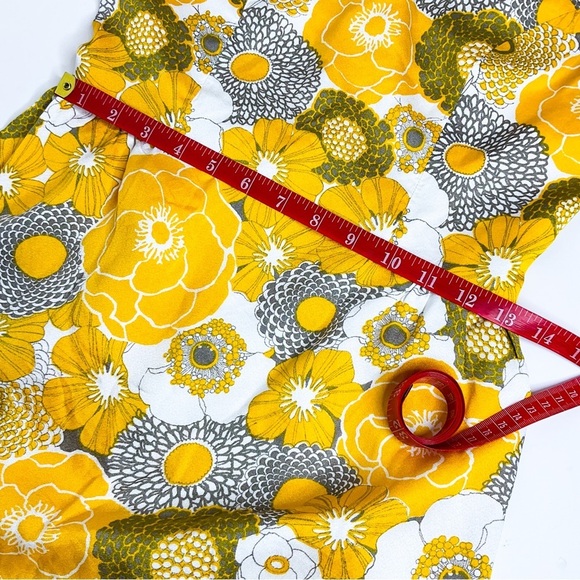 VINTAGE BEAUTY Floral Yellow and White Sleeveless Dress - Picture 16 of 16